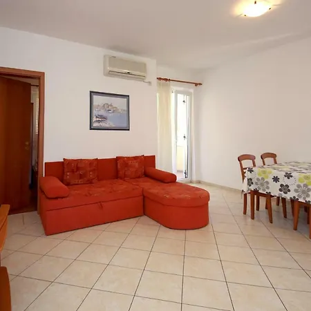 Dalmacia Apartment *