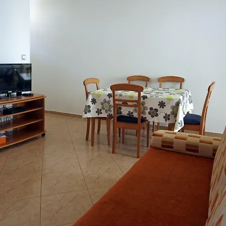 Dalmacia Apartment *